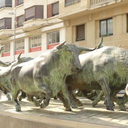 Stopover in Pamplona and off to Bilbao